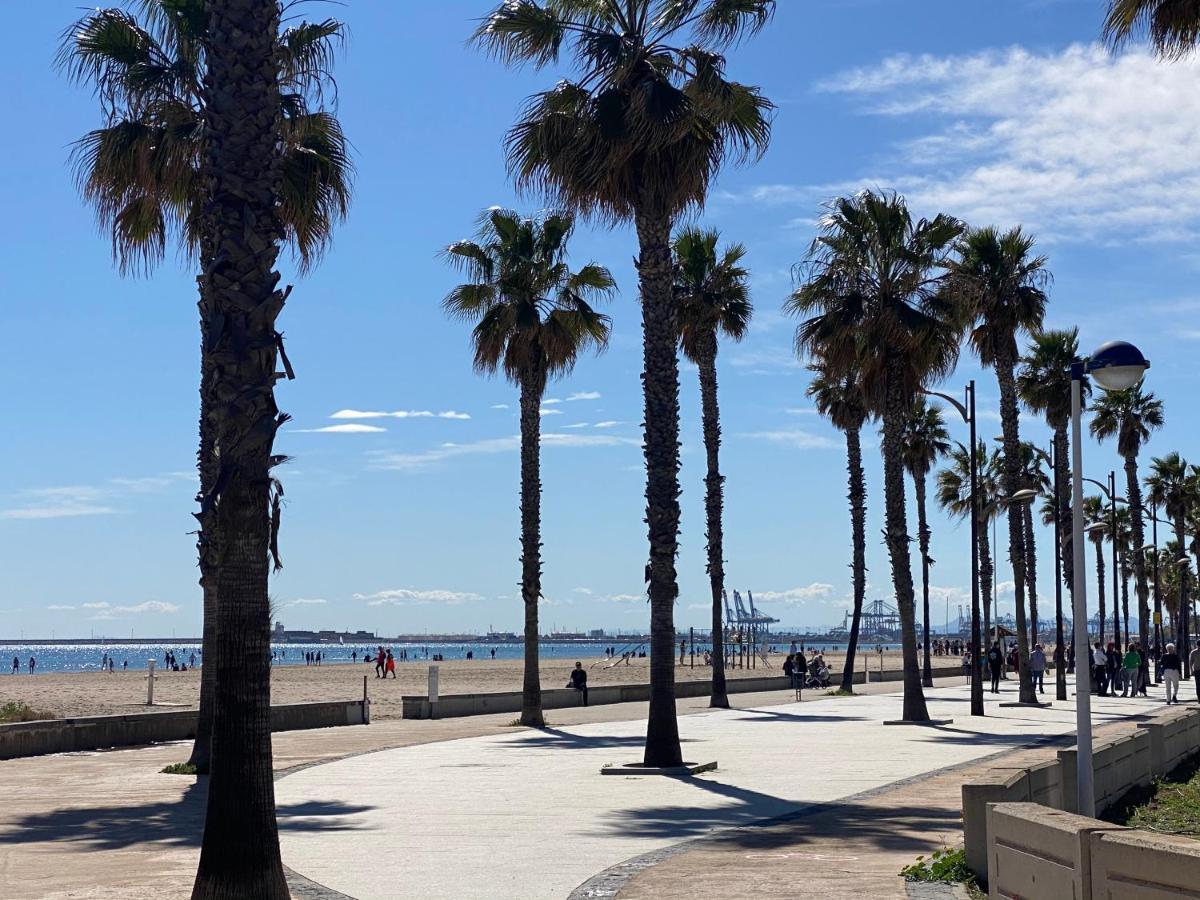 Alojamiento En Primera Linea De Playa Con Wifi Apartment Valencia Exterior foto